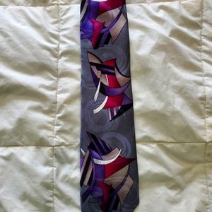 Men's tie
